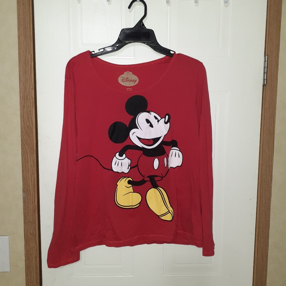 Disney long sleeved Mickey mouse tshirt - Picture 1 of 2